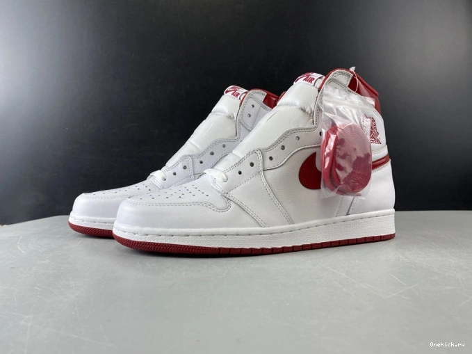 One Kick Red Air 555088-103 Jordan 1 Metallic Retro (2017) 0806